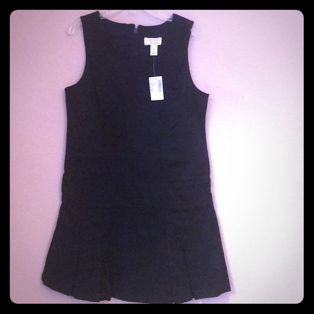 NWT Girls Sleeveless Uniform Jumper- Navy, size 8